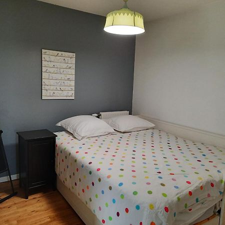 Magnifique Appartement Avec Terrasse Et Parking, 8 Personnes Nanterre Luaran gambar