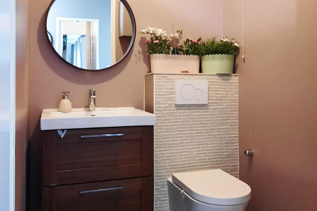Magnifique Appartement Avec Terrasse Et Parking, 8 Personnes Nanterre Luaran gambar