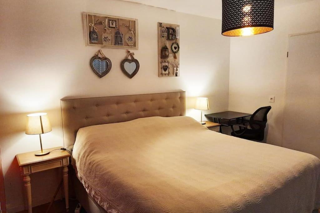 Magnifique Appartement Avec Terrasse Et Parking, 8 Personnes Nanterre Luaran gambar