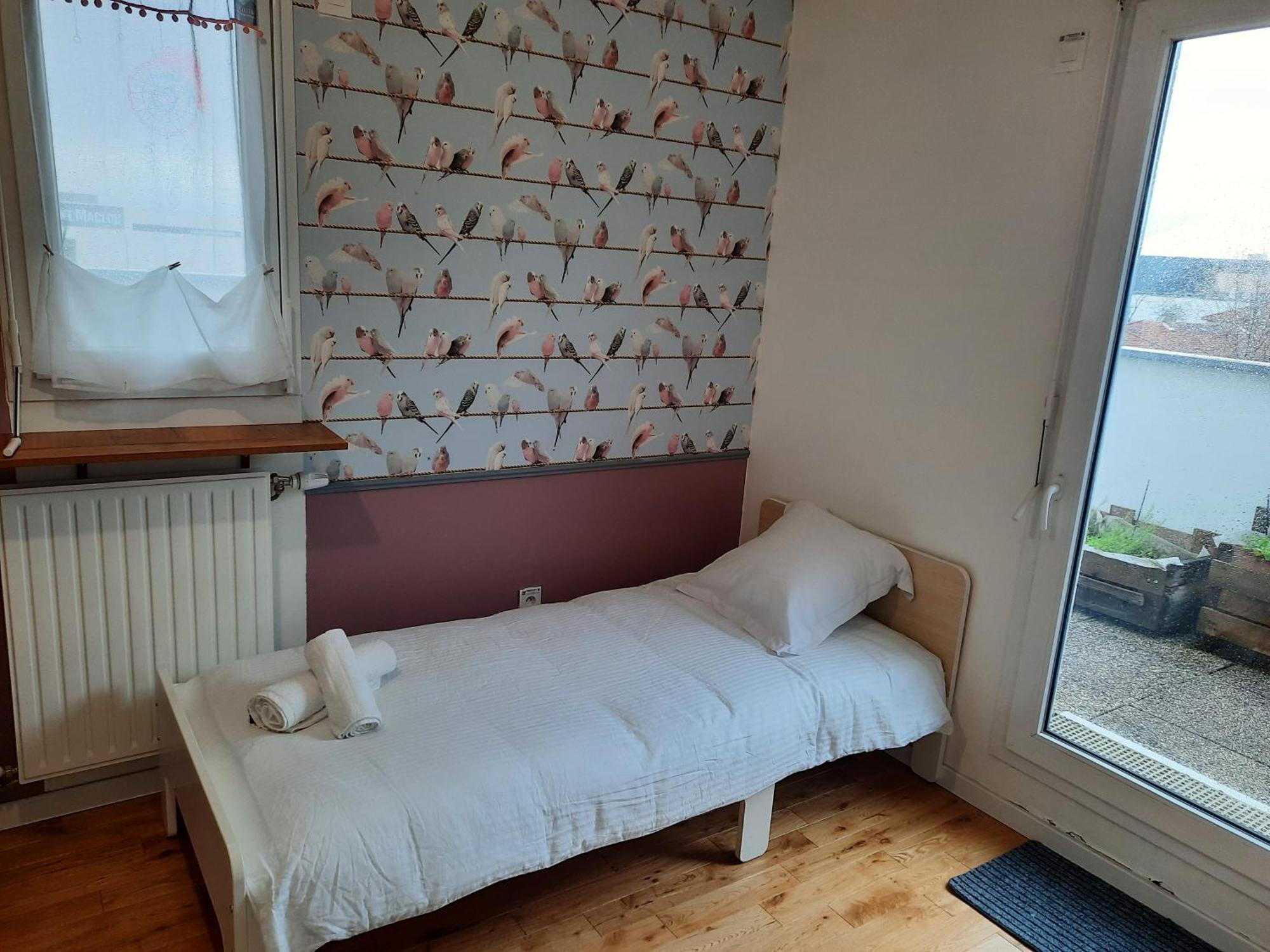 Magnifique Appartement Avec Terrasse Et Parking, 8 Personnes Nanterre Luaran gambar
